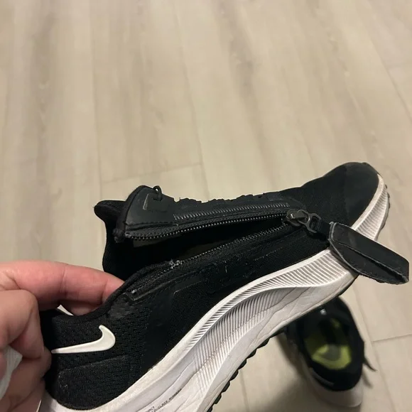 Nike Black Athletic Shoes with Lime Green Insoles - Picture 4 of 5